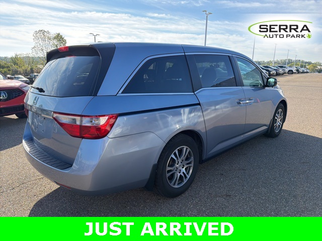 2013 Honda Odyssey EX-L photo 3