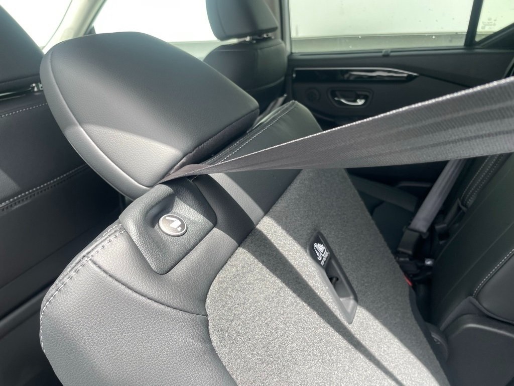 2025 Honda Pilot Touring photo 20