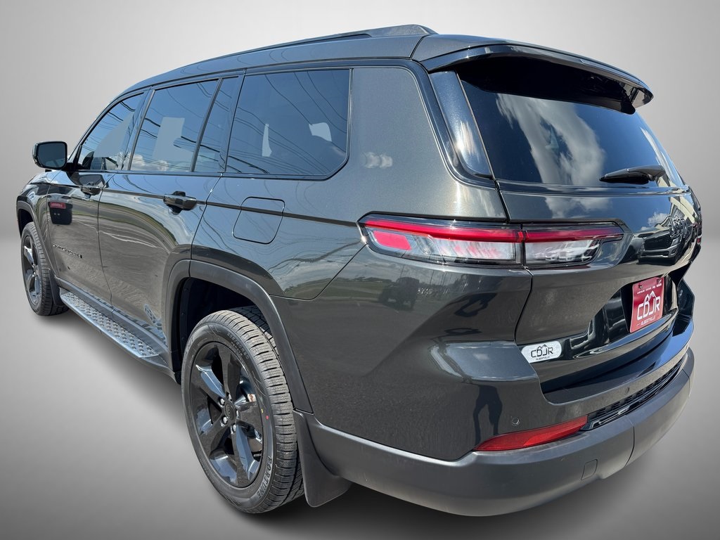 2022 Jeep Grand Cherokee Limited photo 4