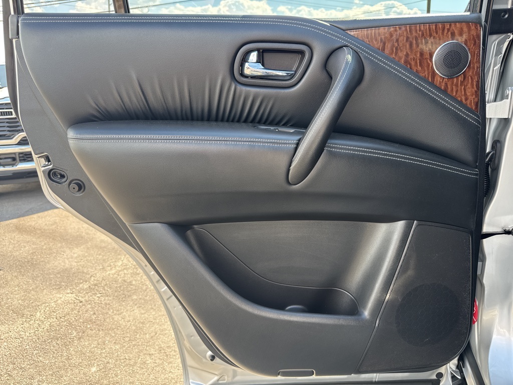2019 Nissan Armada SL photo 20