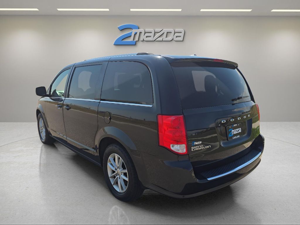 2020 Dodge Grand Caravan SXT photo 3