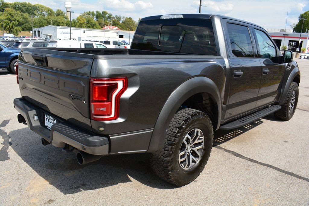 2018 Ford F-150 Raptor photo 4