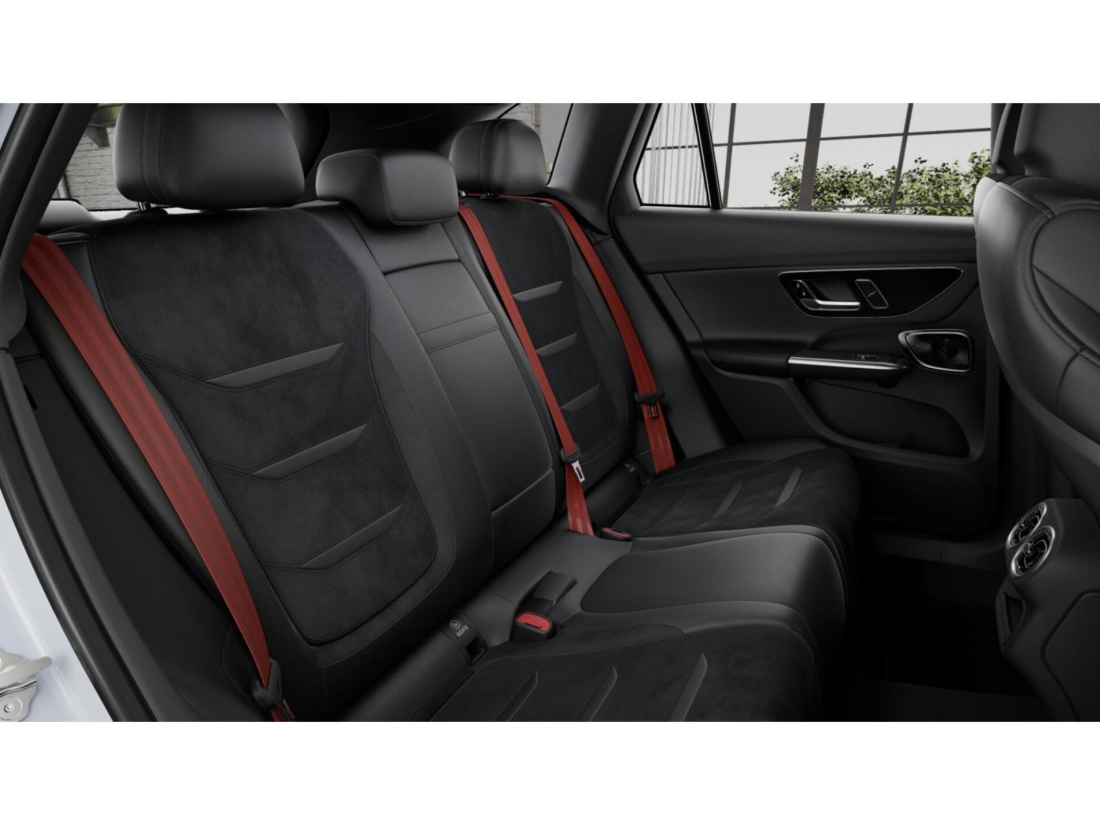 2025 Mercedes Benz GLC AMG 63 S E PERFORMANCE photo 5