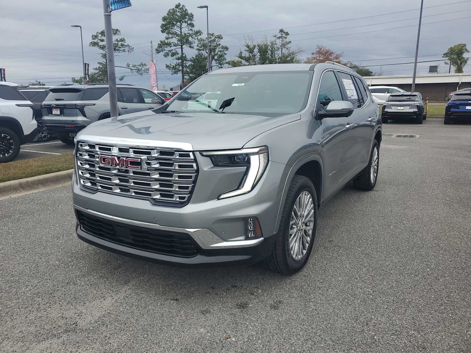 2026 GMC Acadia Denali's photo
