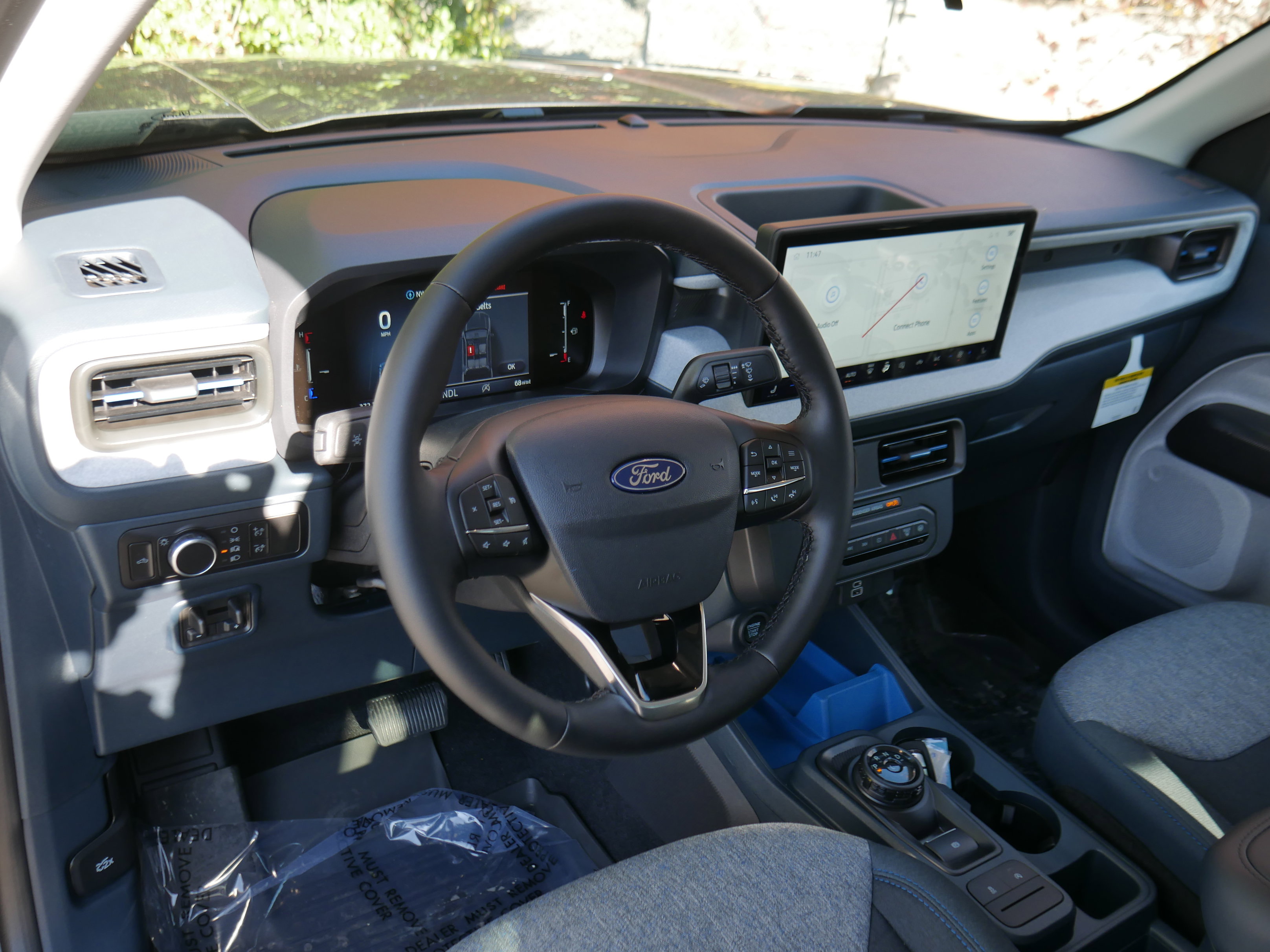 2025 Ford Maverick XLT photo 3