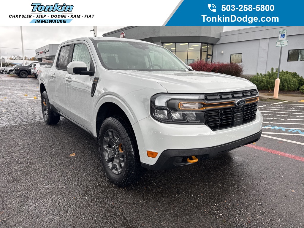 2023 Ford Maverick Lariat's photo