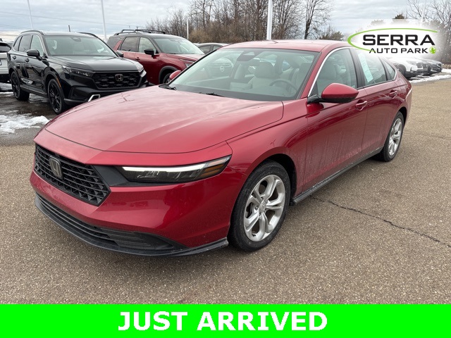 2023 Honda Accord LX's photo