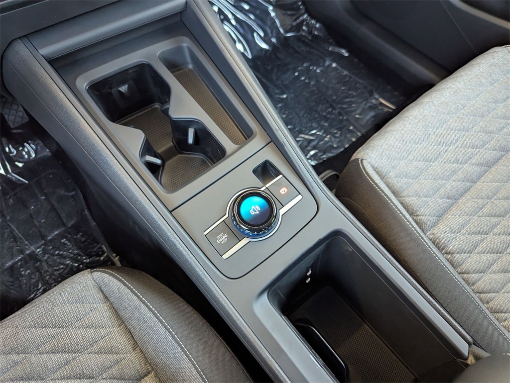 2025 Volkswagen Tiguan S photo 11