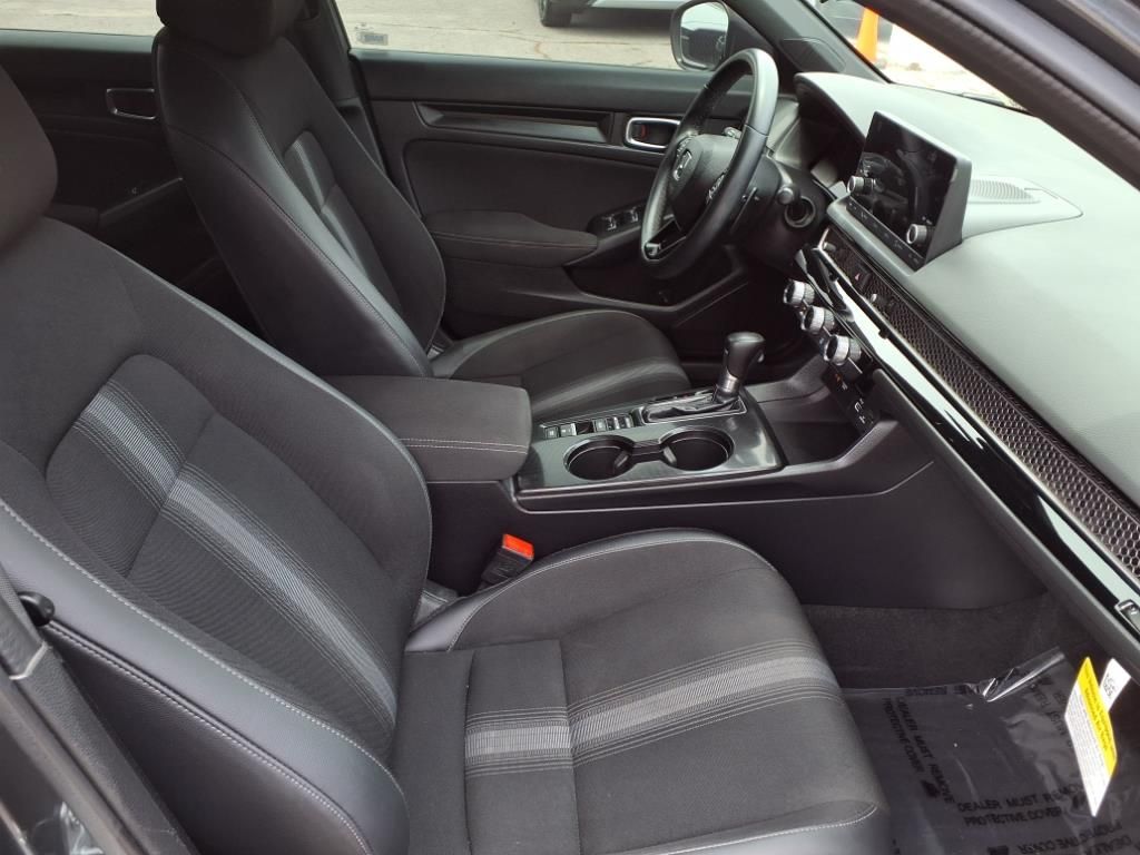 2023 Honda Civic Sport photo 24