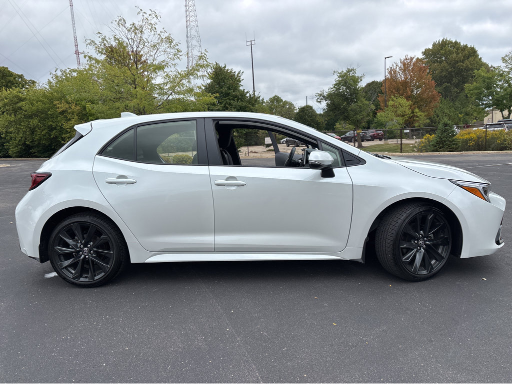 2025 Toyota Corolla XSE photo 16