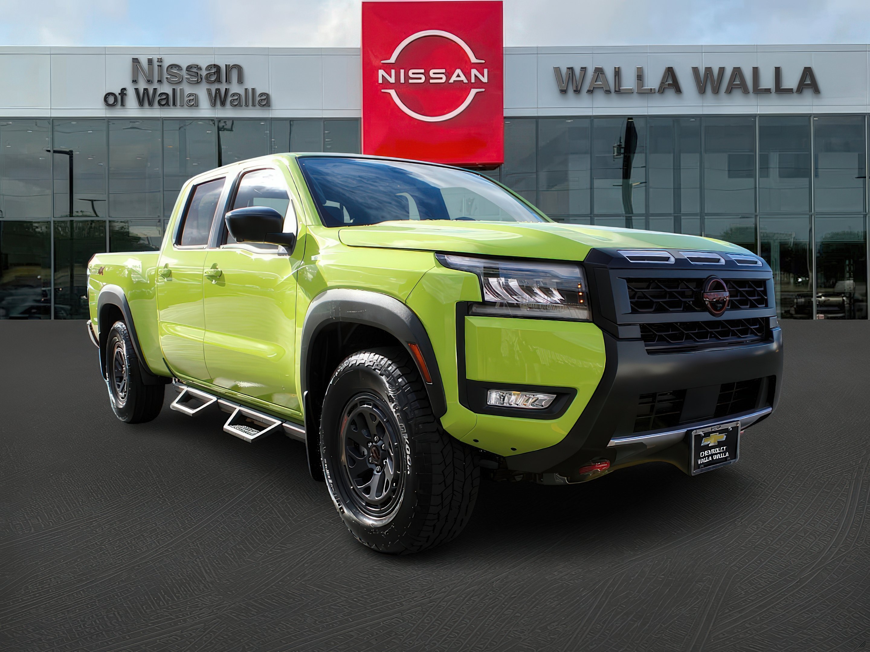 2026 Nissan Frontier PRO-4X's photo