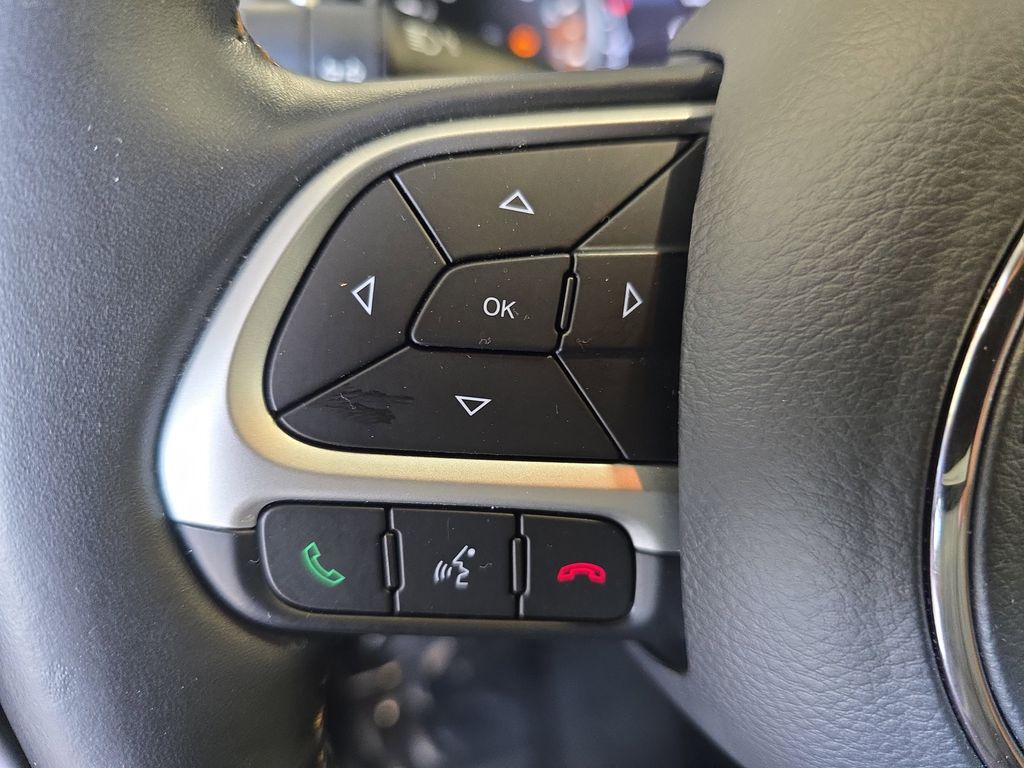 2018 Jeep Compass North Edition Latitude photo 17