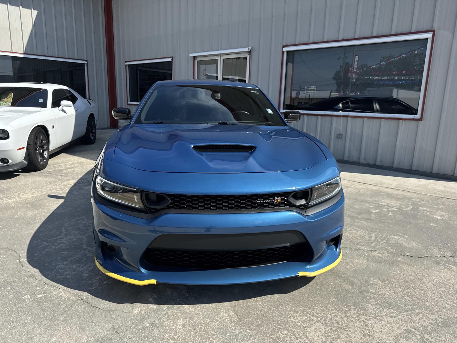 2023 Dodge Charger Scat Pack photo 3