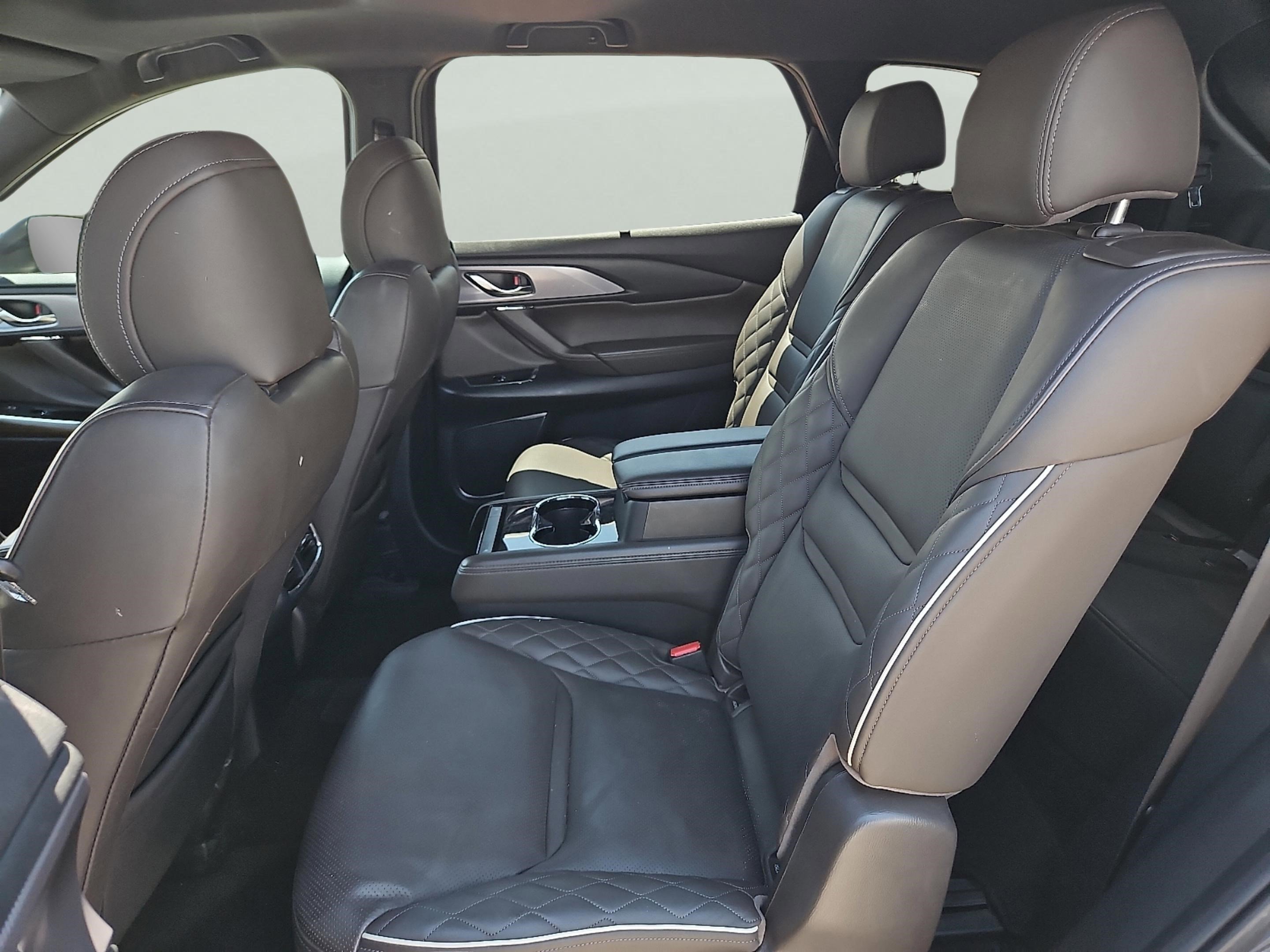 2021 Mazda CX-9 Signature photo 4