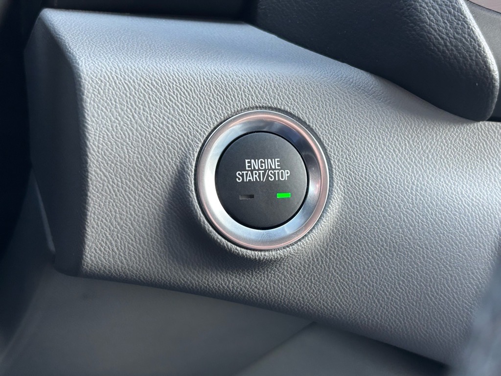 2024 Gmc Terrain SLT photo 14