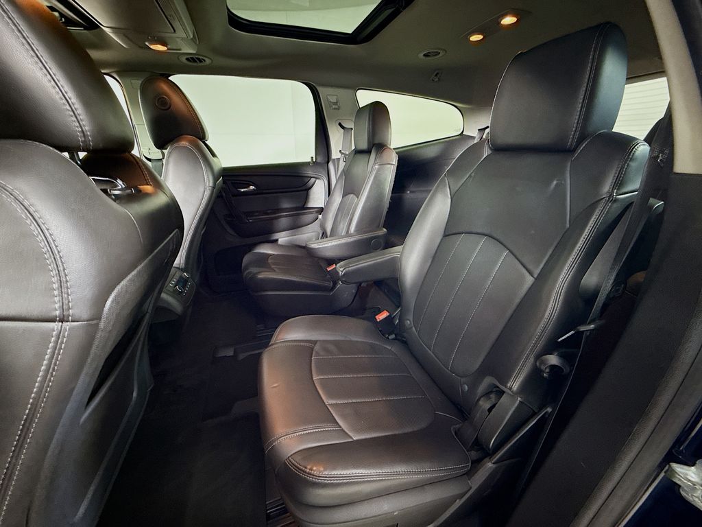2016 Chevrolet Traverse LTZ photo 26