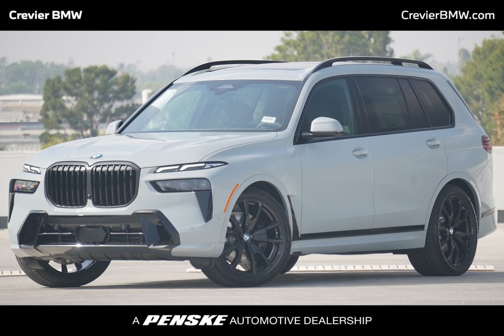 2026 BMW X7 40i's photo