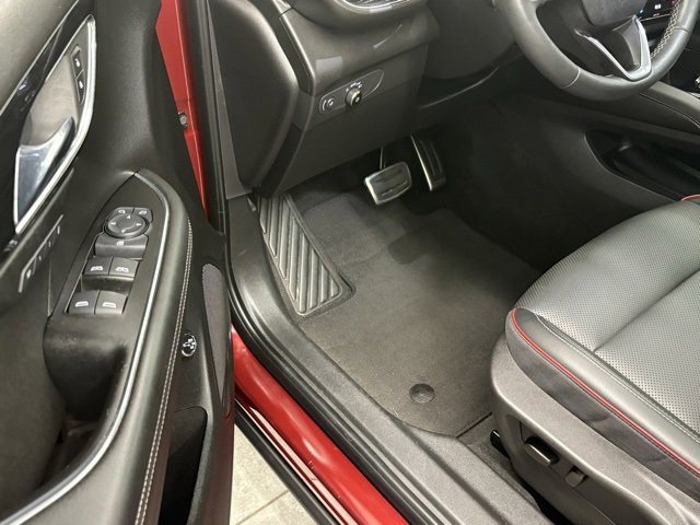 2023 Buick Envision Essence photo 13