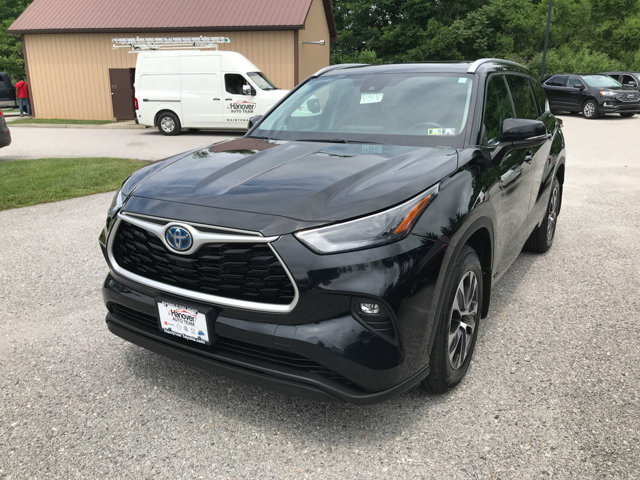 2022 Toyota Highlander Hybrid XLE photo 4