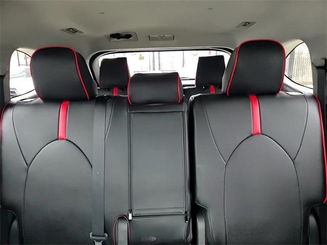 2022 Toyota Highlander L photo 21