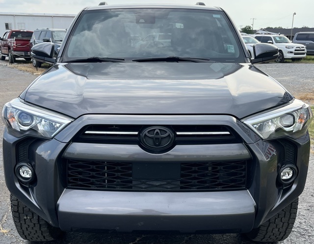 2021 Toyota 4Runner SR5 Premium photo 2