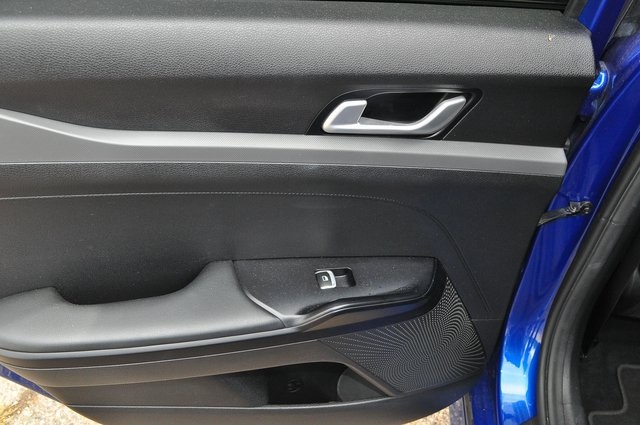 2022 Kia K5 GT-Line photo 19