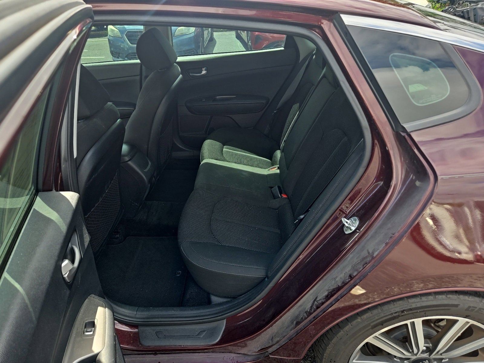 2019 Kia Optima LX photo 11