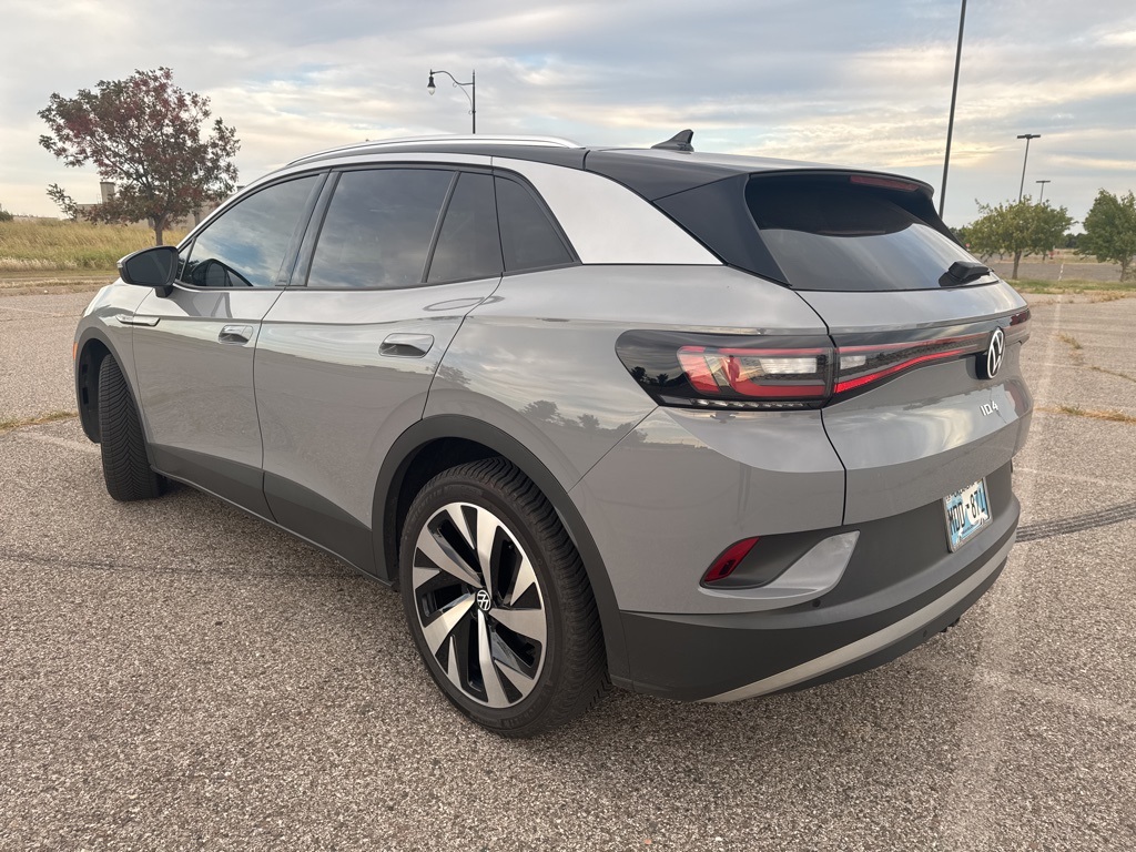 Used 2022 Volkswagen ID.4 PRO S with VIN WVGUNPE25NP040090 for sale in Norman, OK