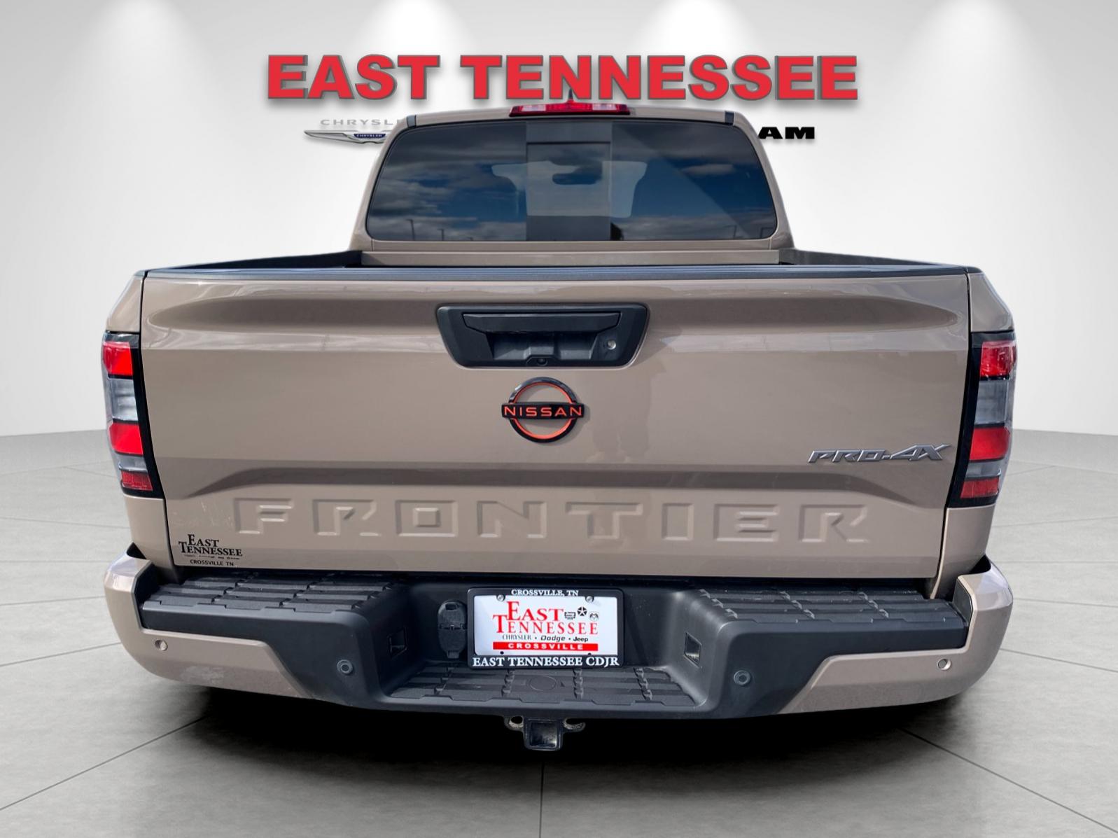 2023 Nissan Frontier PRO-4X photo 4