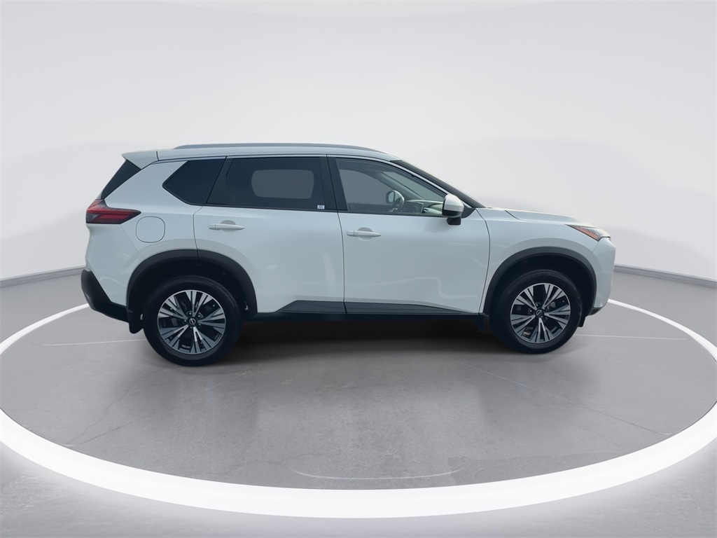 2023 Nissan Rogue SV photo 5