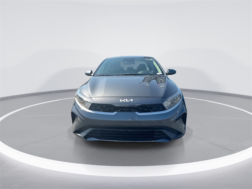 2022 Kia Forte LXS photo 3