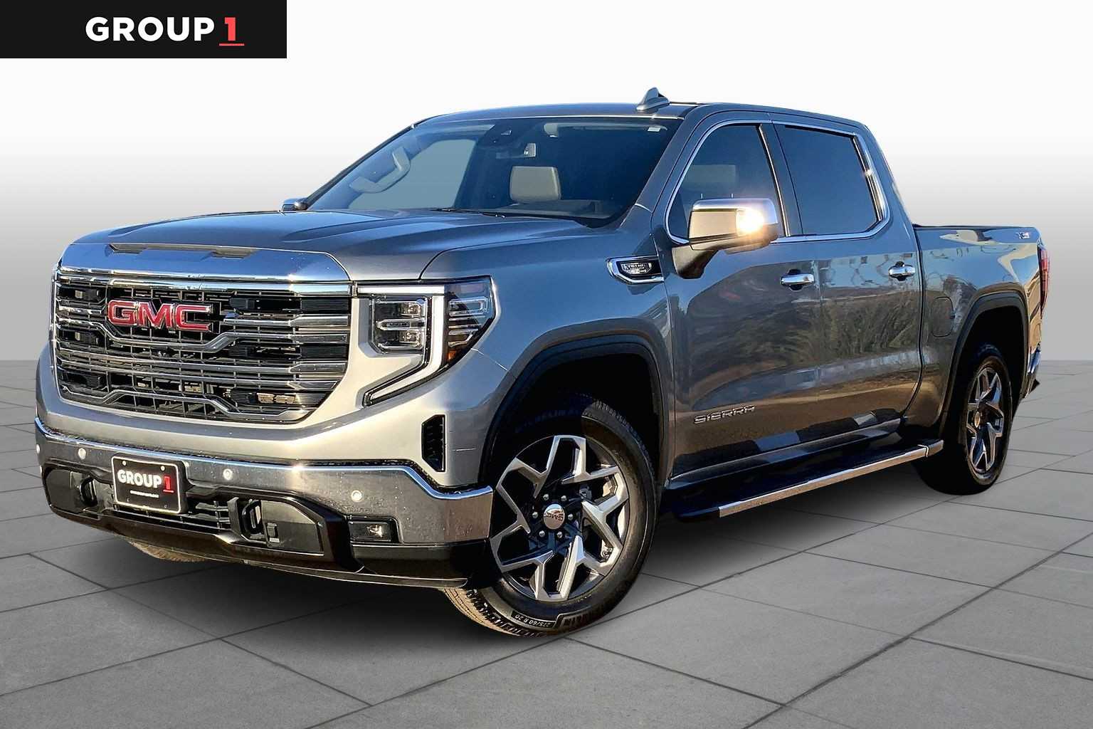 2023 GMC Sierra 1500 SLT's photo