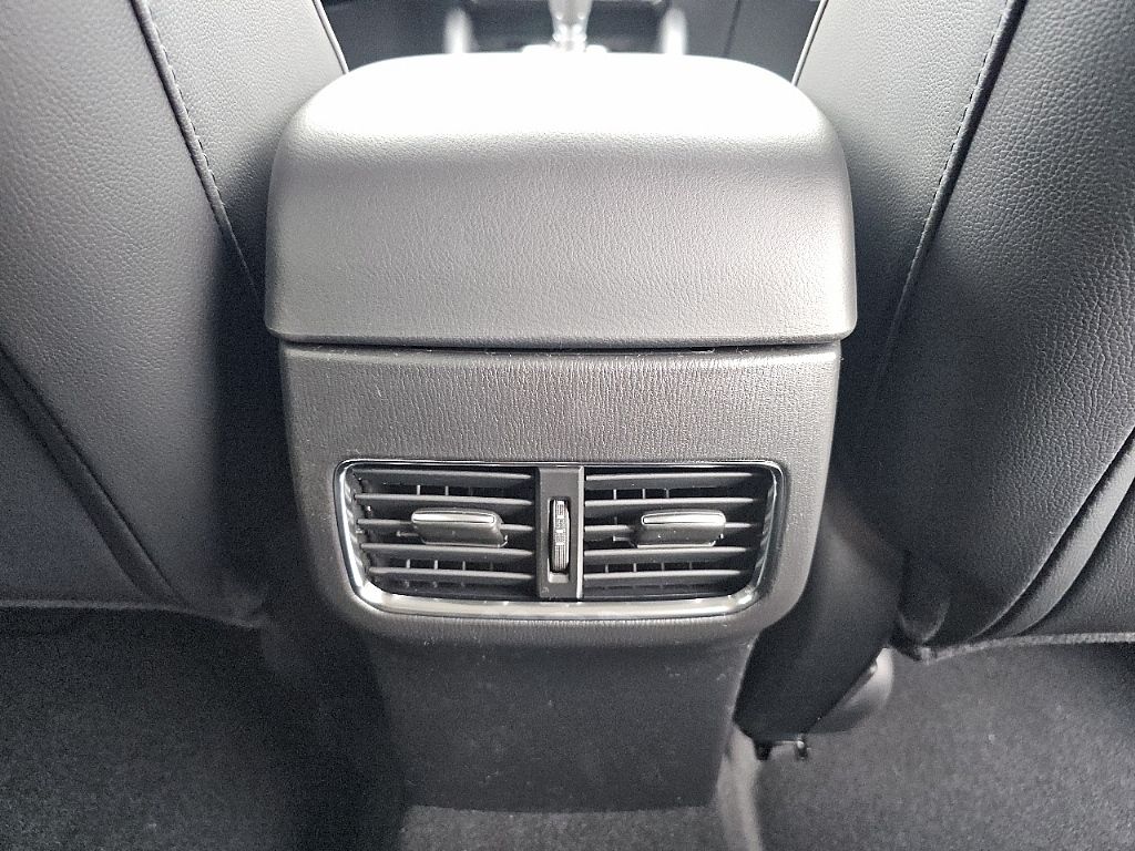 2025 Mazda CX-5 2.5 S Preferred photo 10