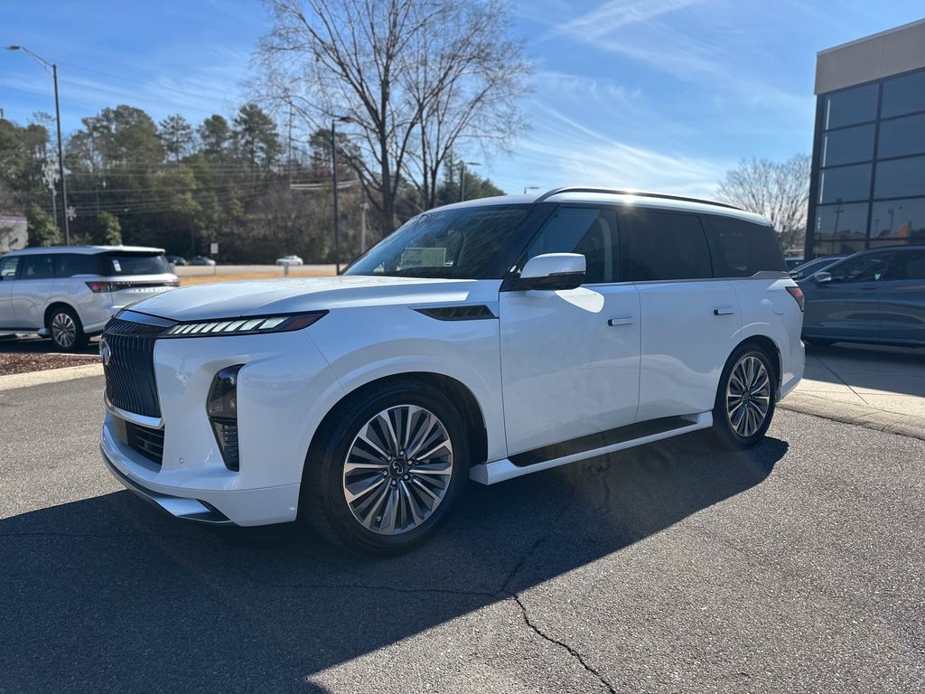 2025 Infiniti QX80 Luxe photo 5