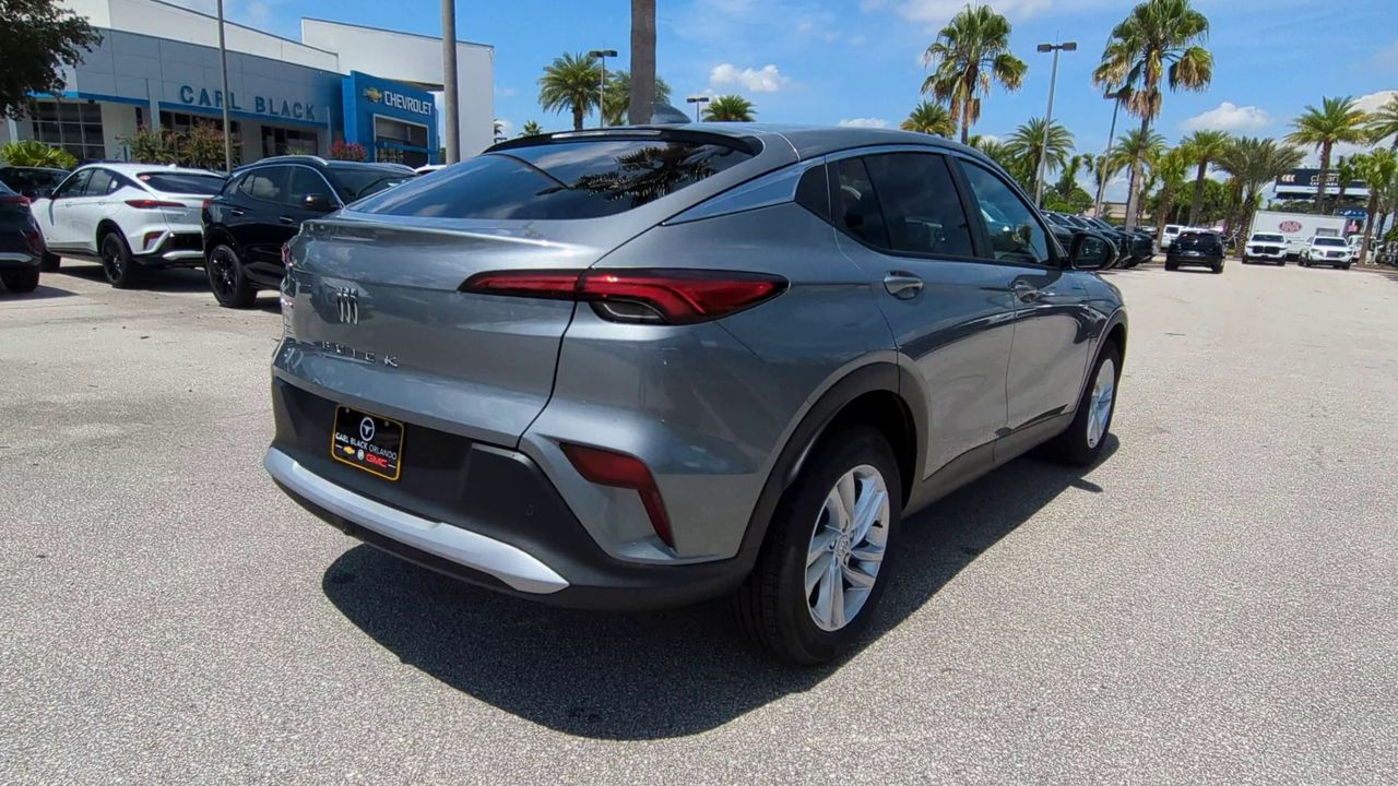 2025 Buick Envista Preferred photo 8