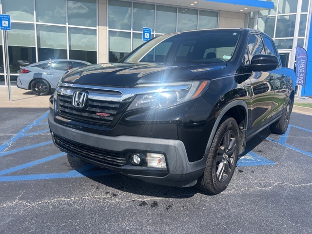 2019 Honda Ridgeline Sport photo 2