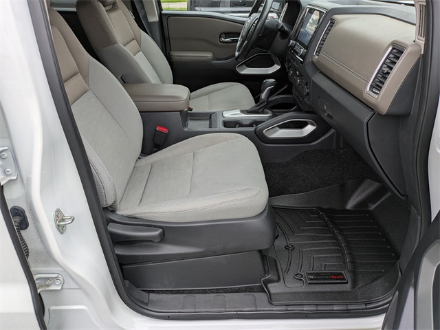 2022 Nissan Frontier SV photo 27