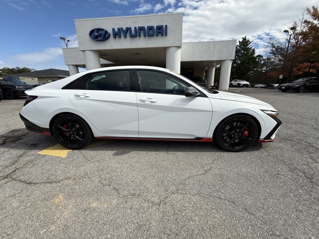 2025 Hyundai Elantra N Base photo 2