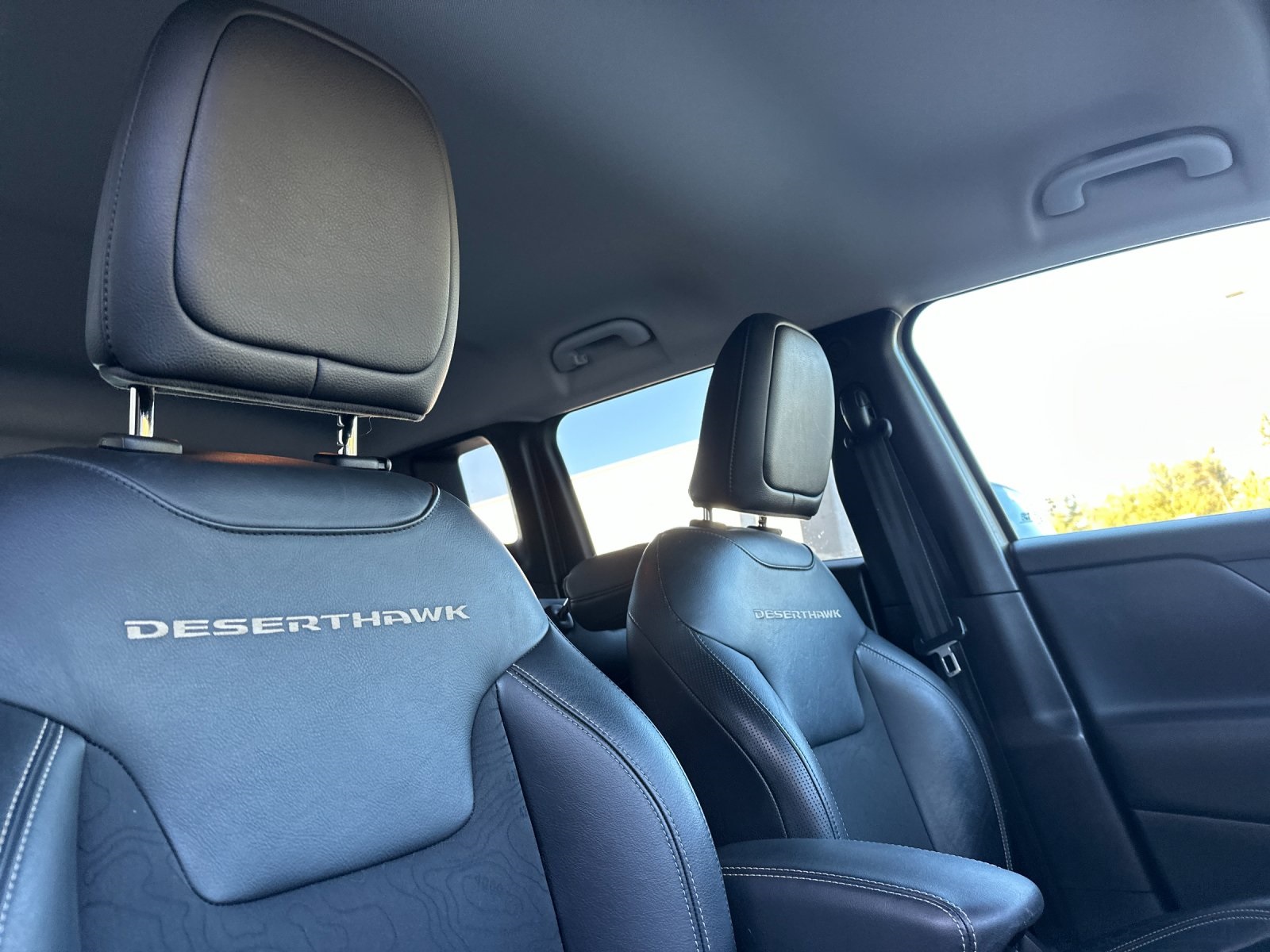 2017 Jeep Renegade Trailhawk photo 13