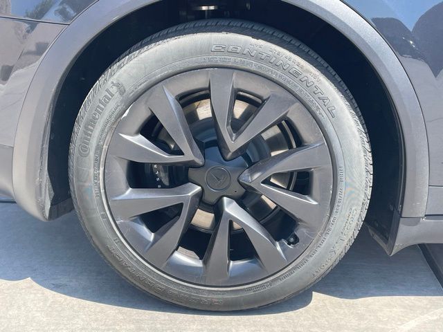 2024 Tesla Model X photo 4