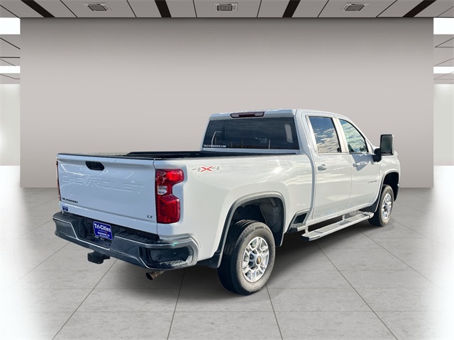 2024 Chevrolet Silverado 2500HD LT photo 3