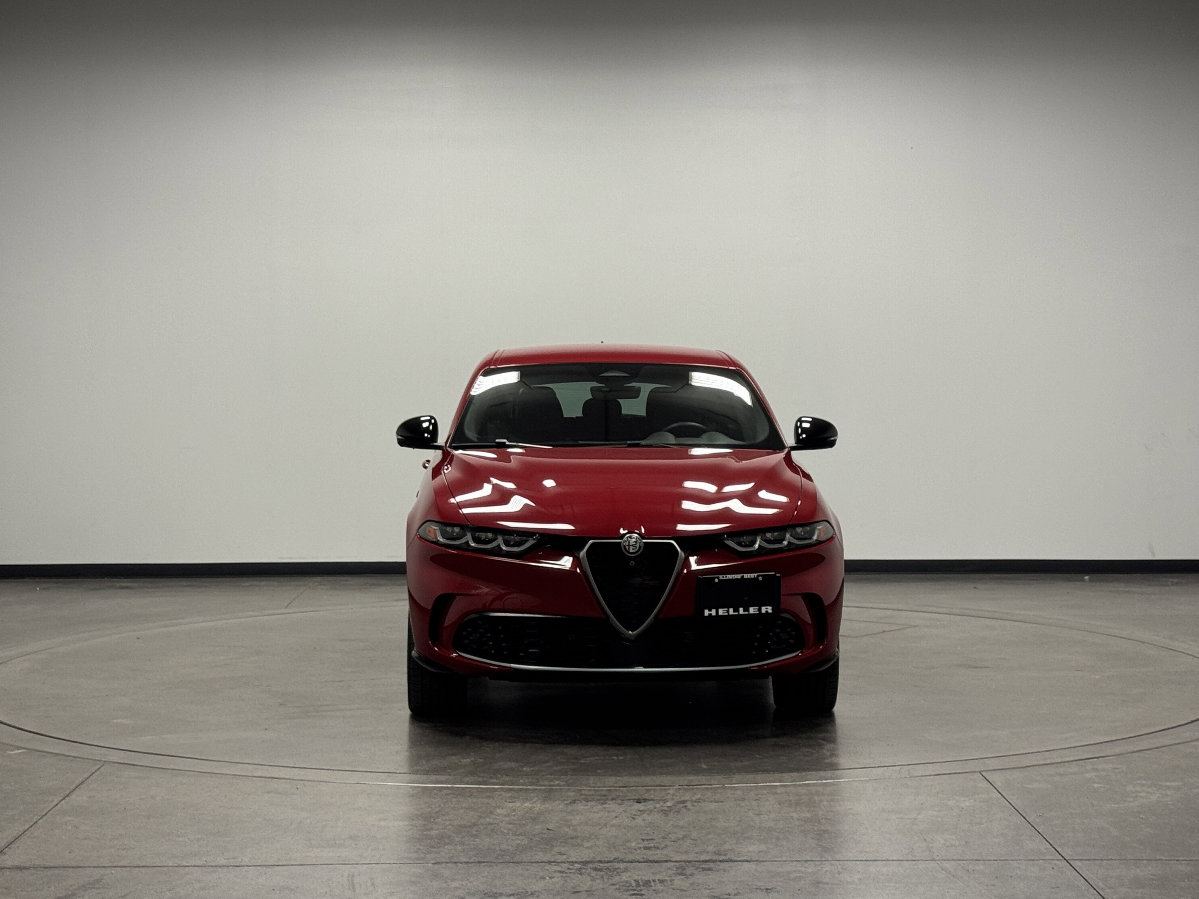 2024 Alfa Romeo Tonale Ti photo 2