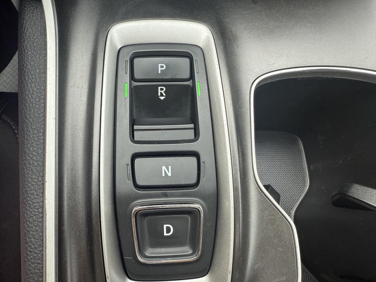 2021 Honda Accord Hybrid EX photo 19