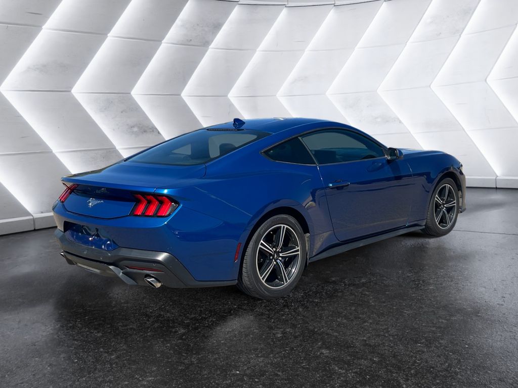 2024 Ford Mustang EcoBoost photo 4