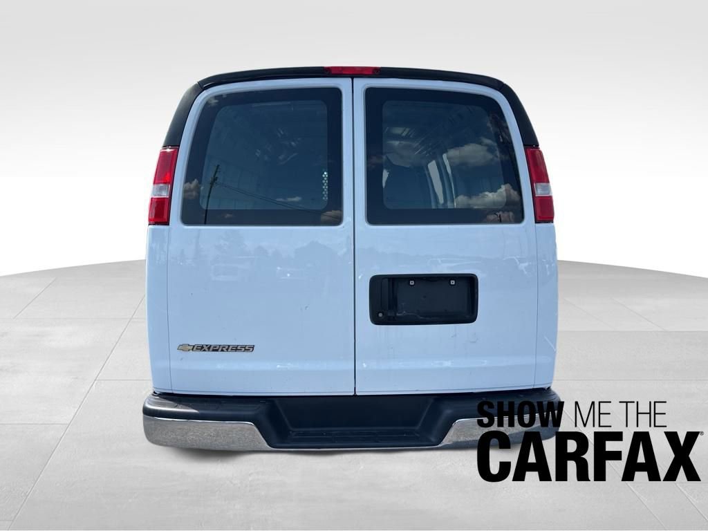 2023 Chevrolet Express Cargo 2500 photo 6