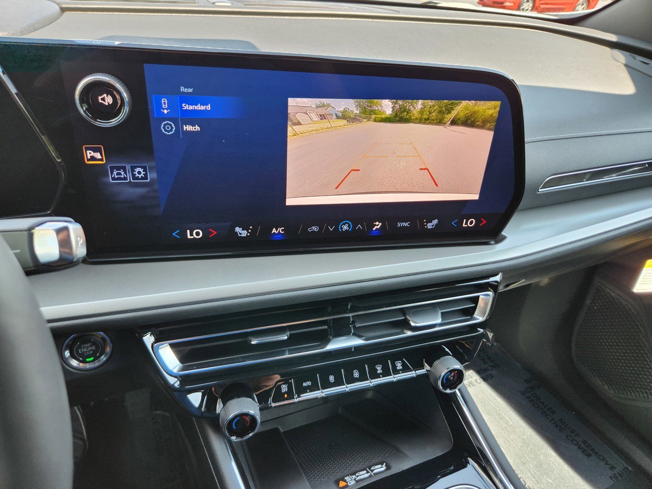 2025 Chevrolet Traverse photo 6