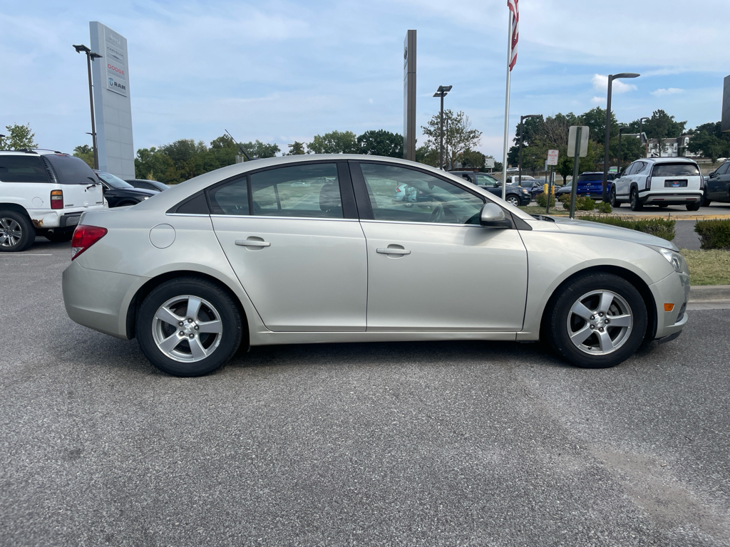 2014 Chevrolet Cruze photo 6