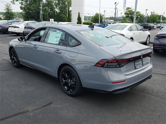 2025 Honda Accord 1.5T SE photo 4