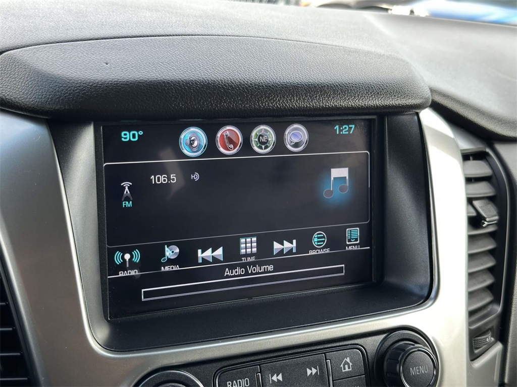 2019 Chevrolet Tahoe LT photo 3