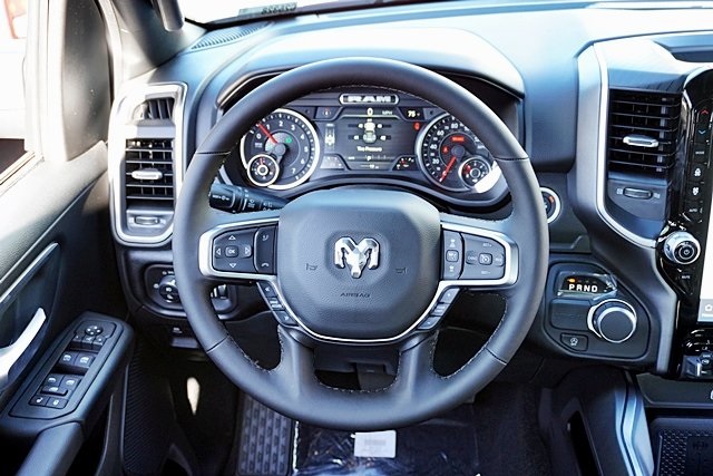 New 2026 Bright White Clear-Coat Exterior Paint RAM Big Horn/Lone Star image 25